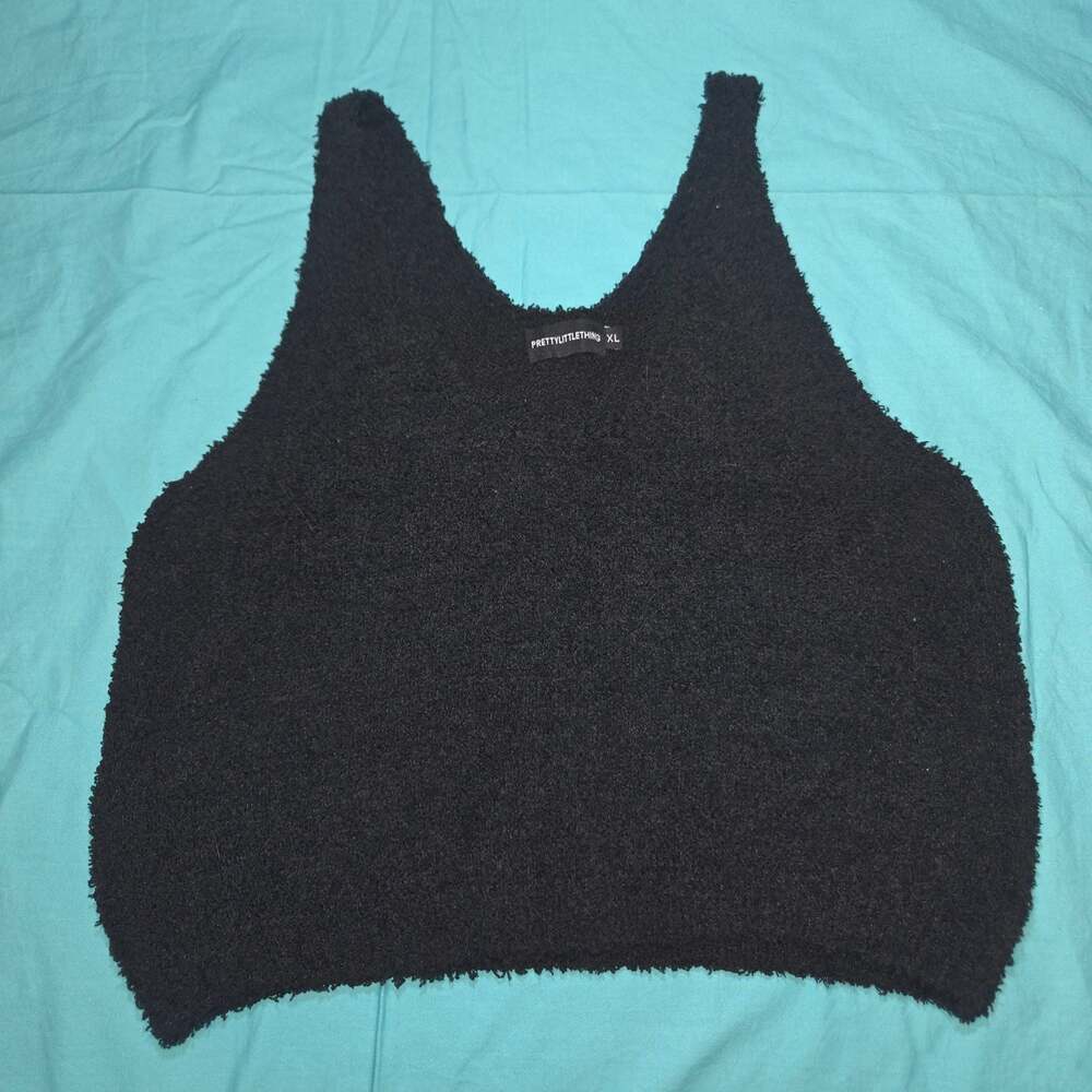 PRETTYLITTLETHING Fuzzy Teddy Soft Knit Lounge Crop Tank Top - Black XL